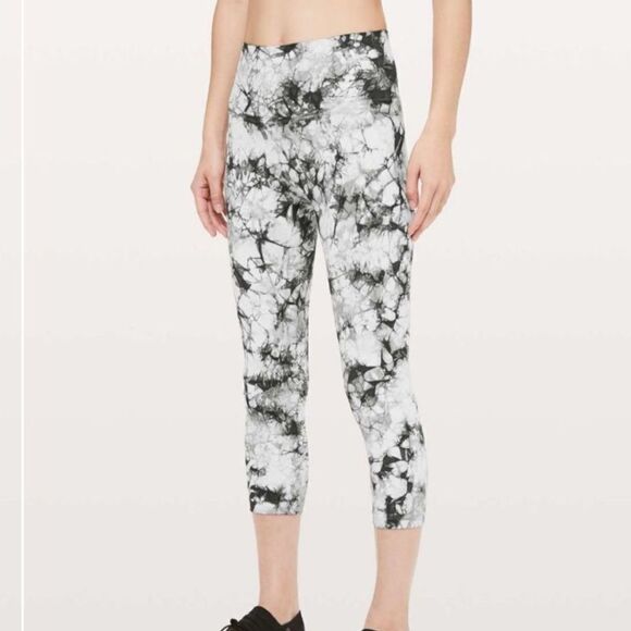 Winesday Wednesday LIVE Happy Hour Spring Sale - Picture 2 of 12